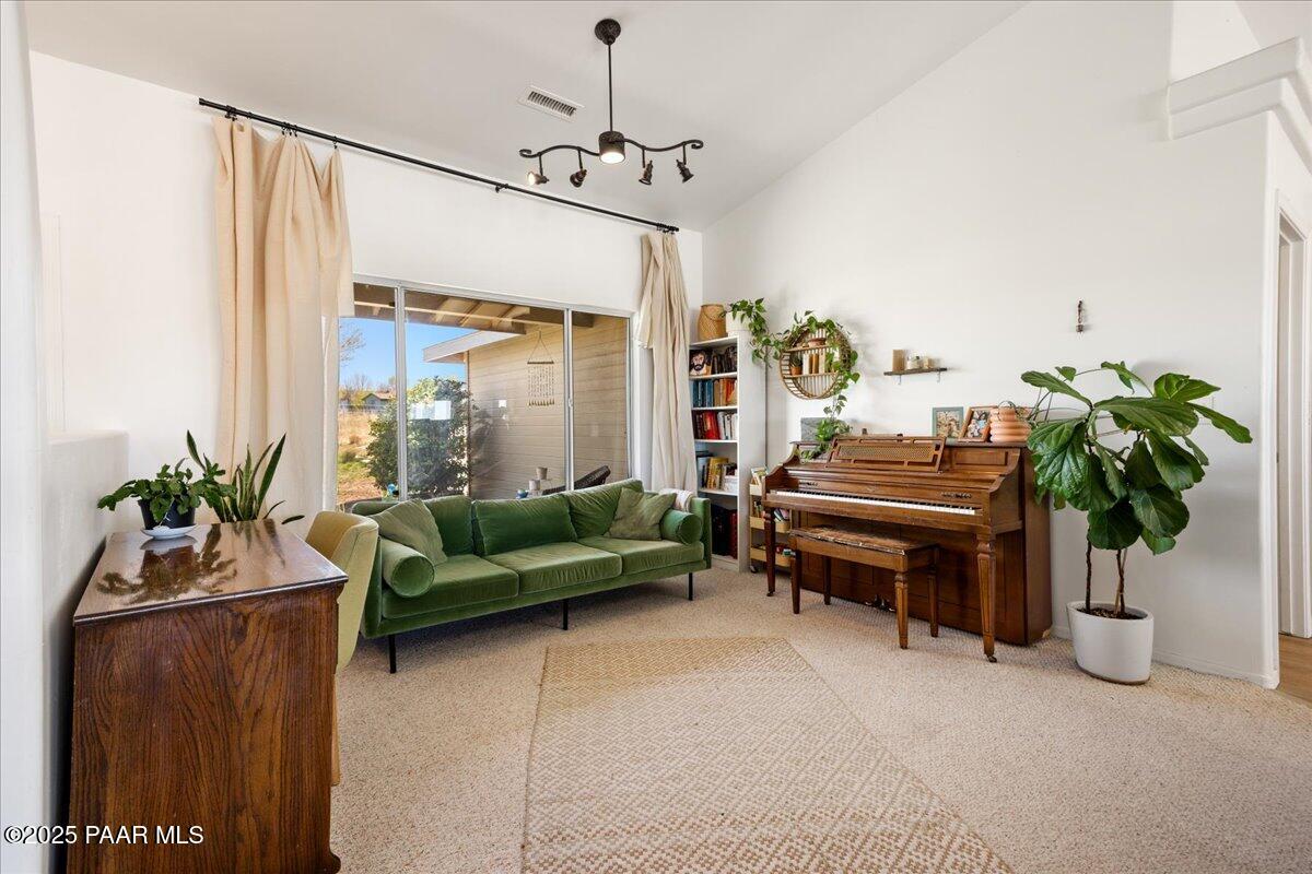 1250 Pronghorn Trail