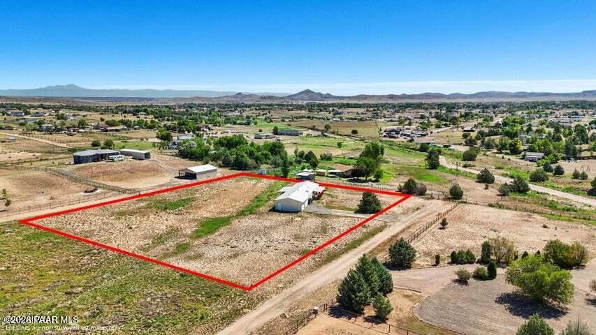 Photo of 2920 W Otmo Drive, Chino Valley, AZ 86323 (MLS # 1084141)