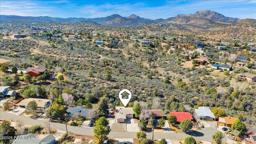Photo of 2250 Alta Vista Place, Prescott, AZ 86301 (MLS # 1079883)