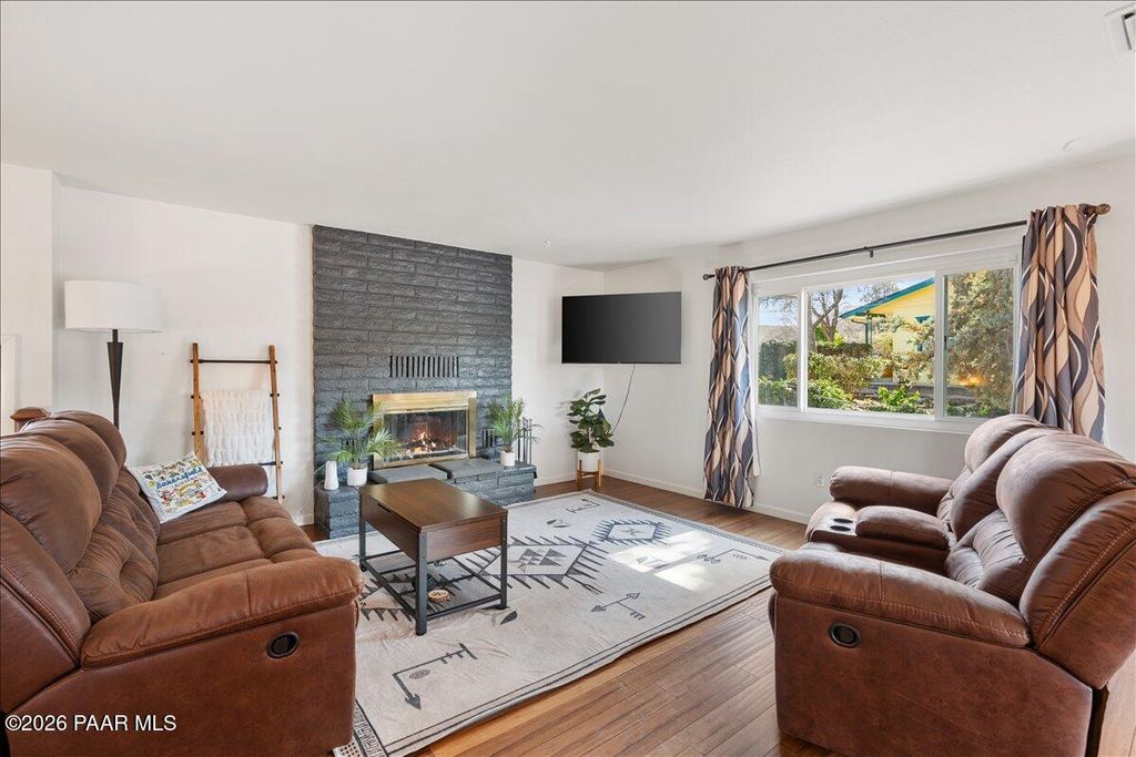 Photo of 2250 Alta Vista Place, Prescott, AZ 86301 (MLS # 1079883)