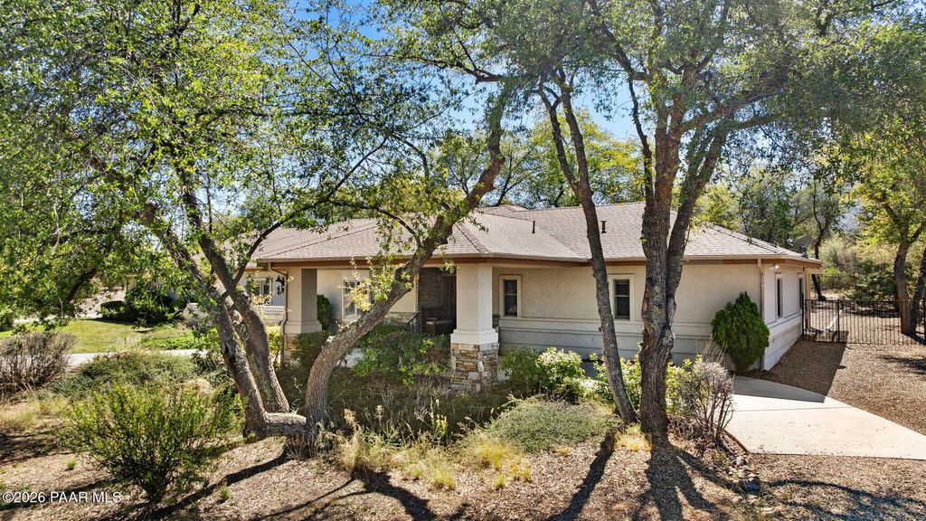 Photo of 2630 W Tall Oaks Court, Prescott, AZ 86305 (MLS # 1080257)