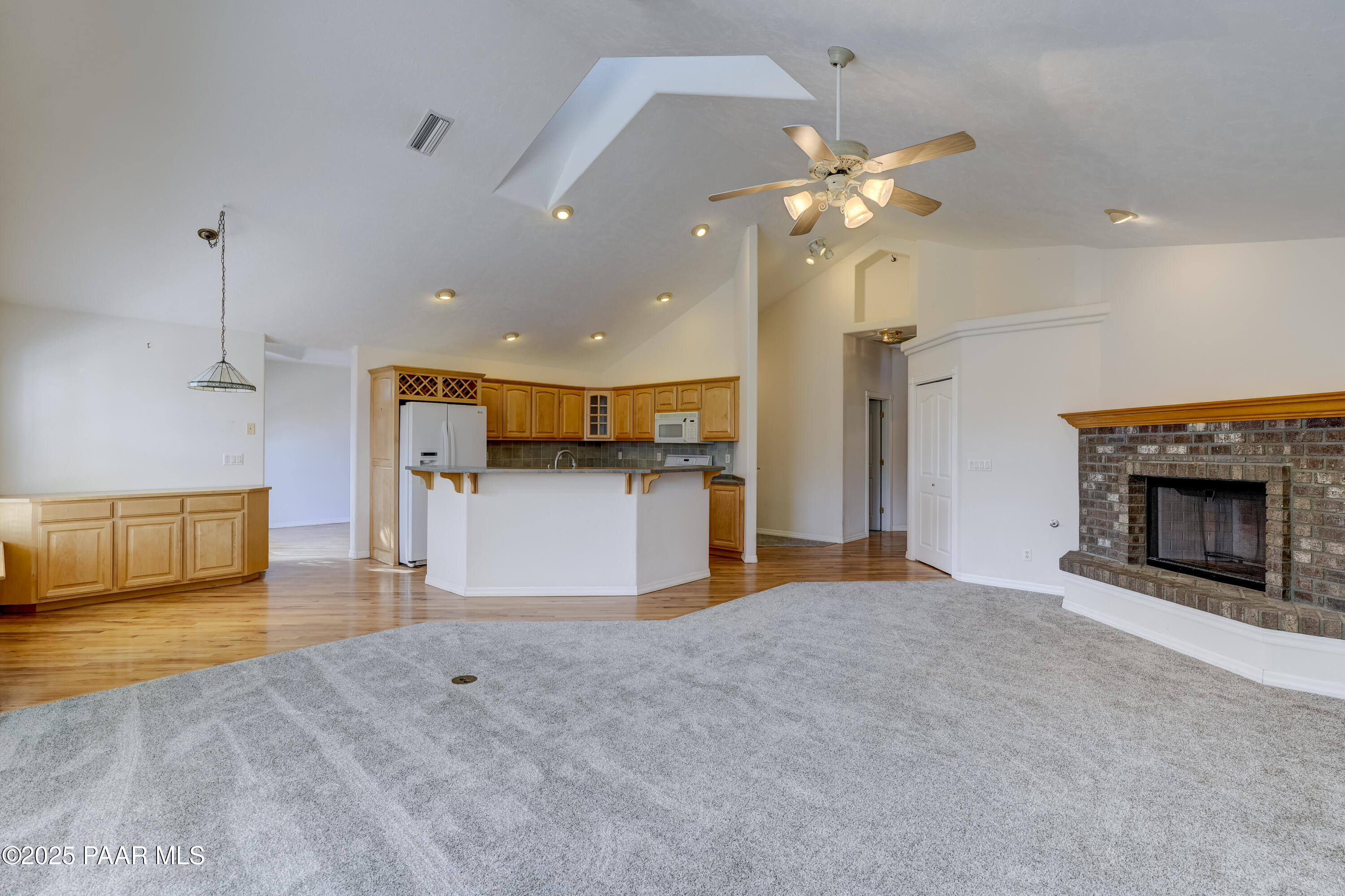 7702 N Deerfield Drive