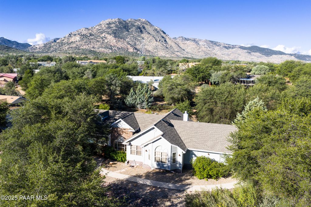 Photo of 7702 N Deerfield Drive, Prescott, AZ 86305 (MLS # 1077183)