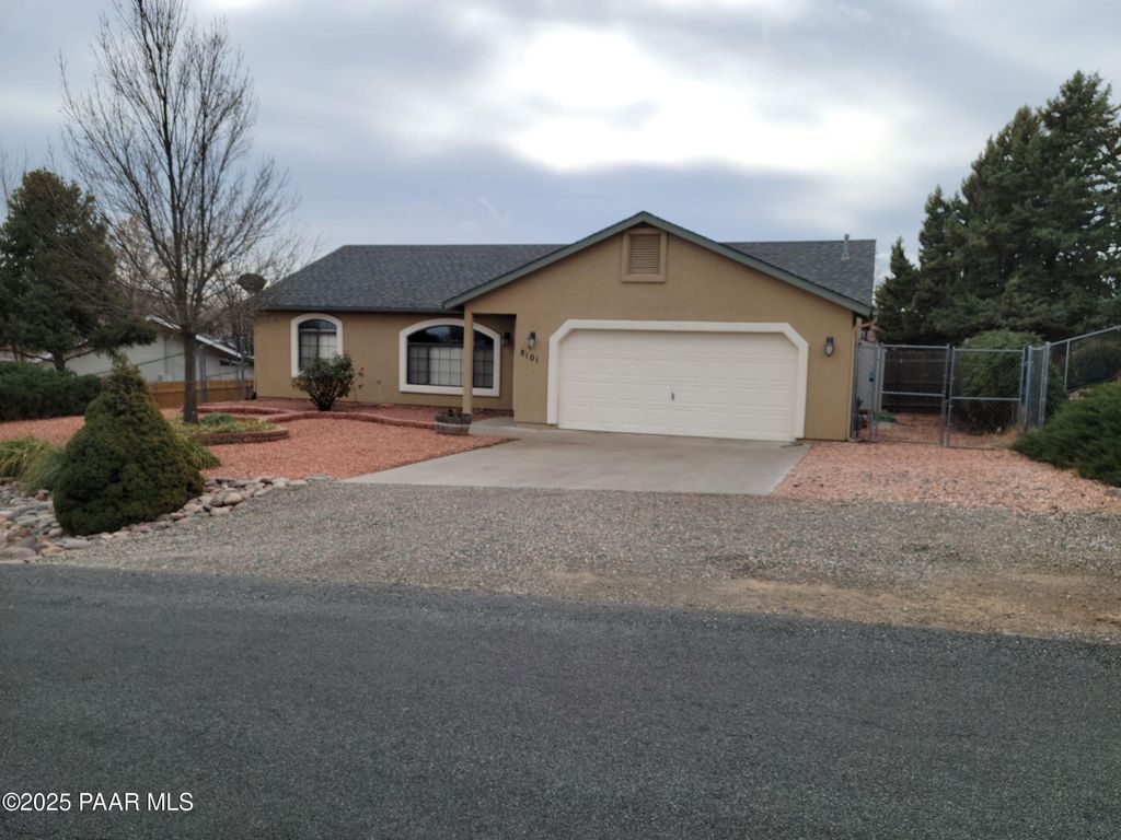 Photo of 8101 E Dust Devil Drive, Prescott Valley, AZ 86314 (MLS # 1076897)