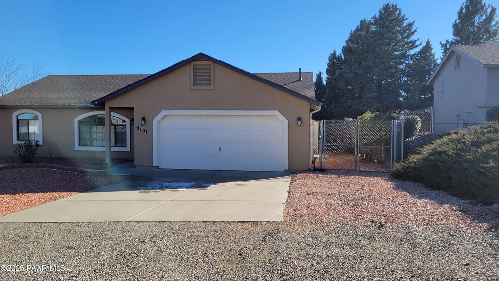 Photo of 8101 E Dust Devil Drive, Prescott Valley, AZ 86314 (MLS # 1076897)