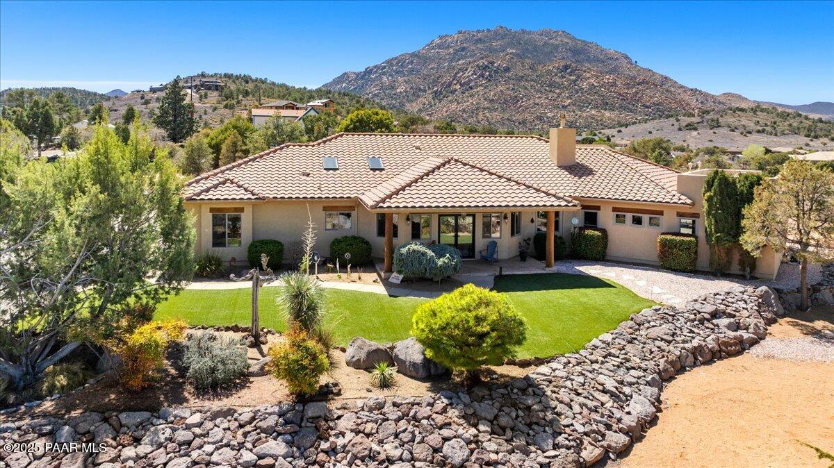 2730 W Love Lane