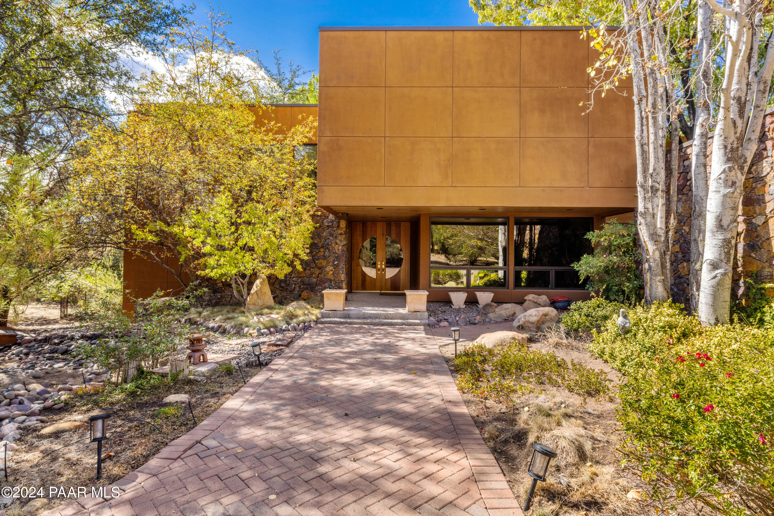 22 Pinnacle Road