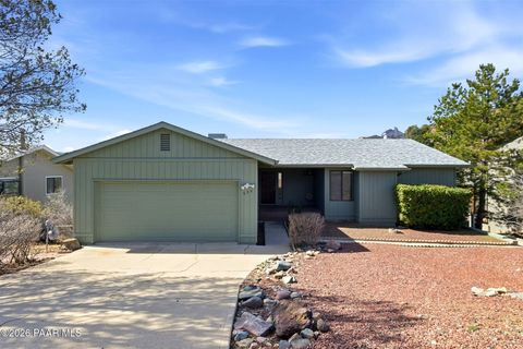Photo of 694 Sunrise Boulevard, Prescott, AZ 86301 (MLS # 1079945)