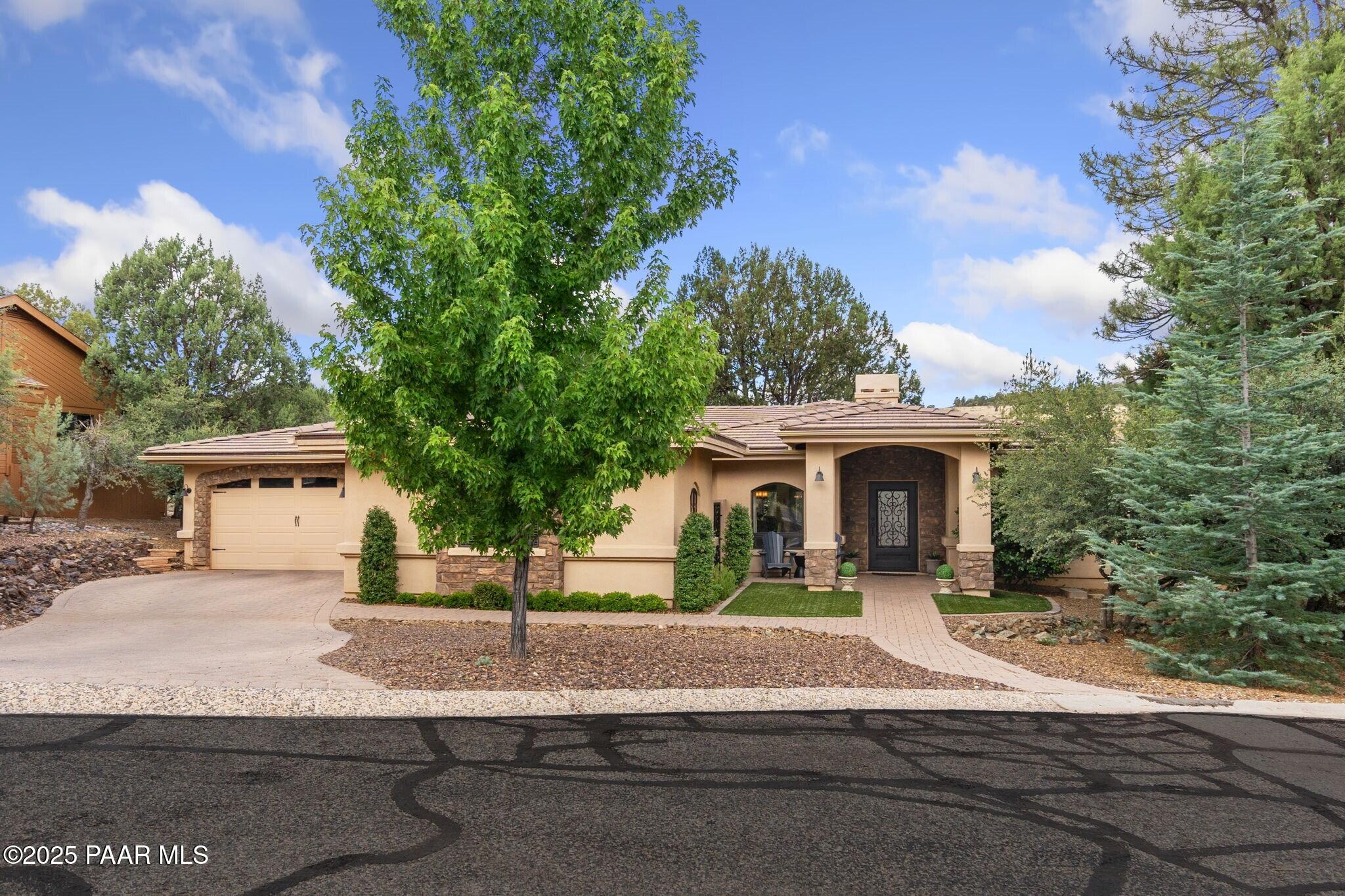 26 N Woodridge Circle