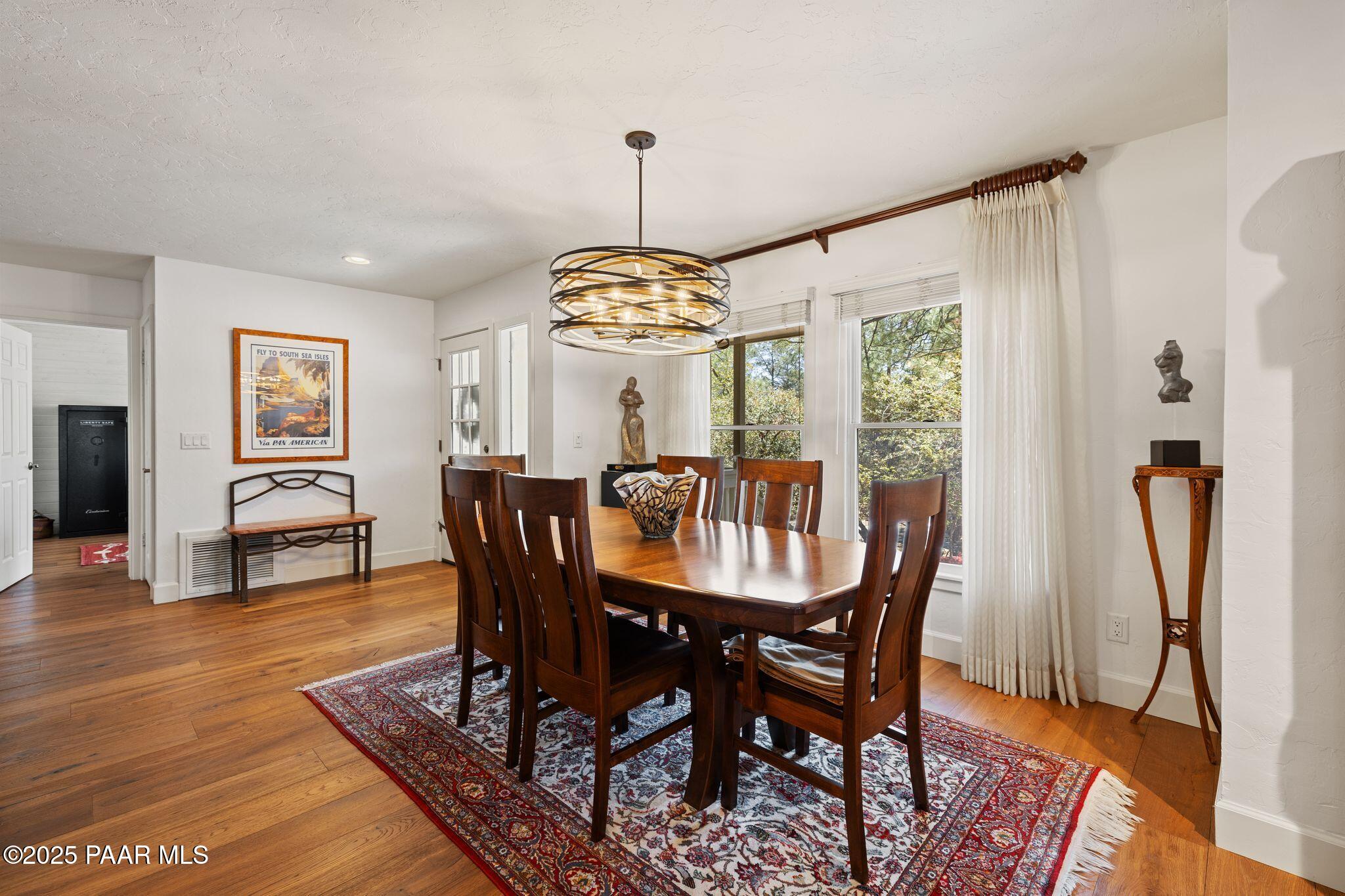 1934 Pine Tree Drive