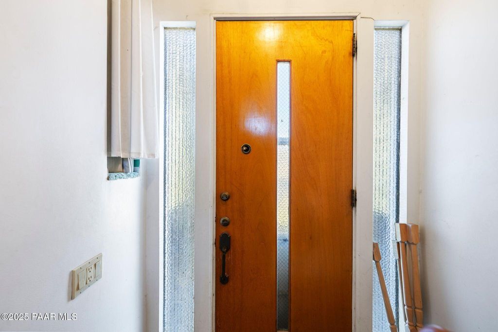 Photo of 10231 S Fir Street, Mayer, AZ 86333 (MLS # 1078168)