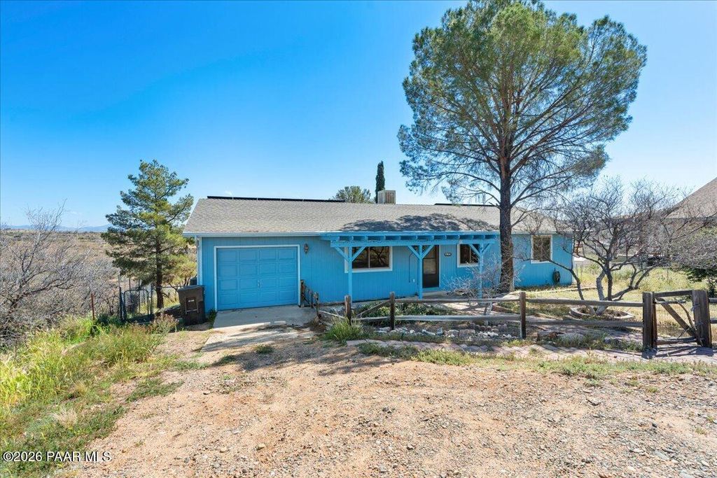Photo of 17829 E Jackrabbit Road, Mayer, AZ 86333 (MLS # 1080256)