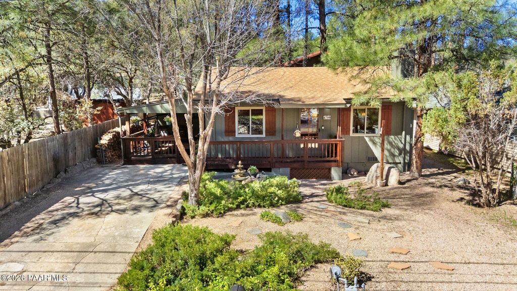 Photo of 708 Seri Drive, Prescott, AZ 86303 (MLS # 1080412)