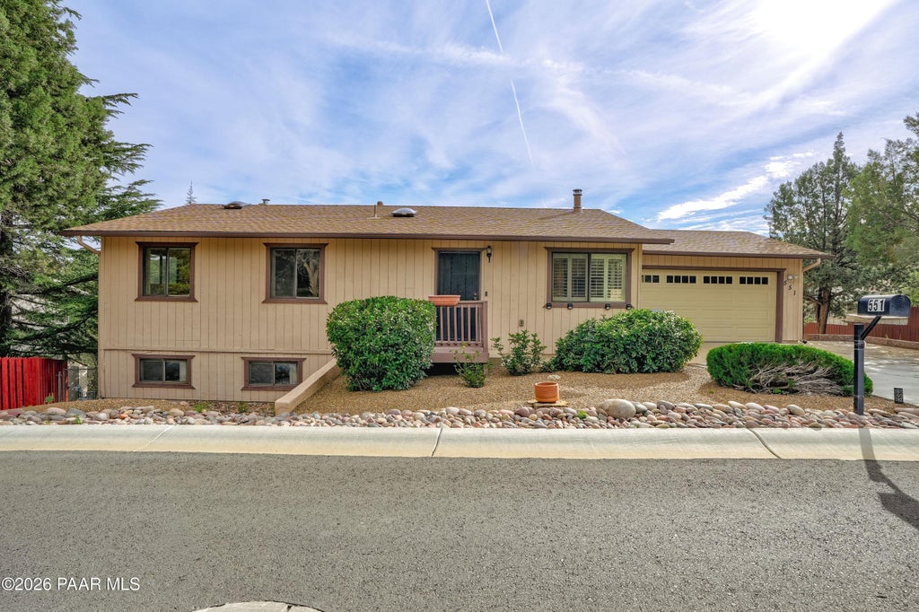 Photo of 551 Eastwood Drive, Prescott, AZ 86303 (MLS # 1085295)