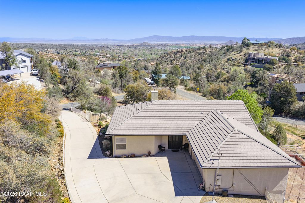 Photo of 2615 Woodland Hills Drive, Prescott, AZ 86305 (MLS # 1080686)