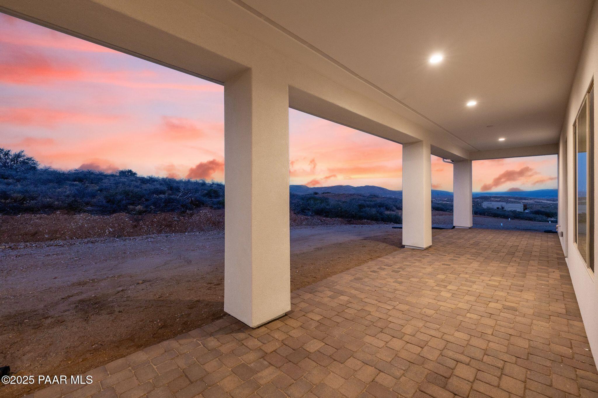 15900 E Lone Fox Trail