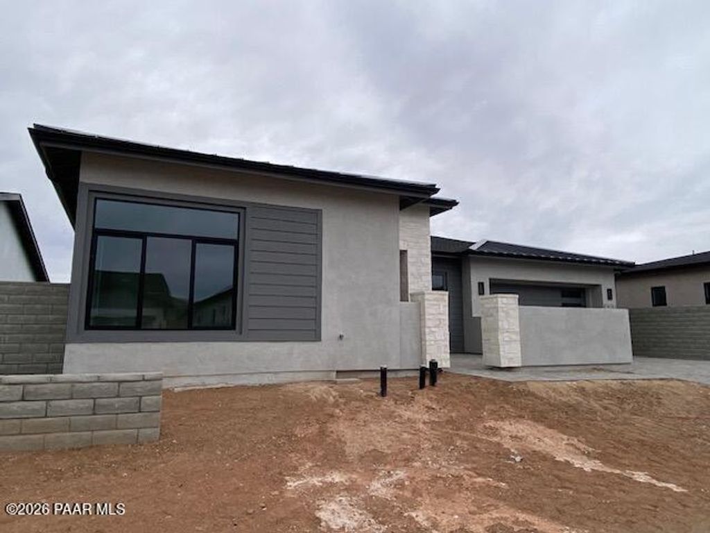 Photo of 5676 E Blackburn Court, Prescott Valley, AZ 86314 (MLS # 1079626)