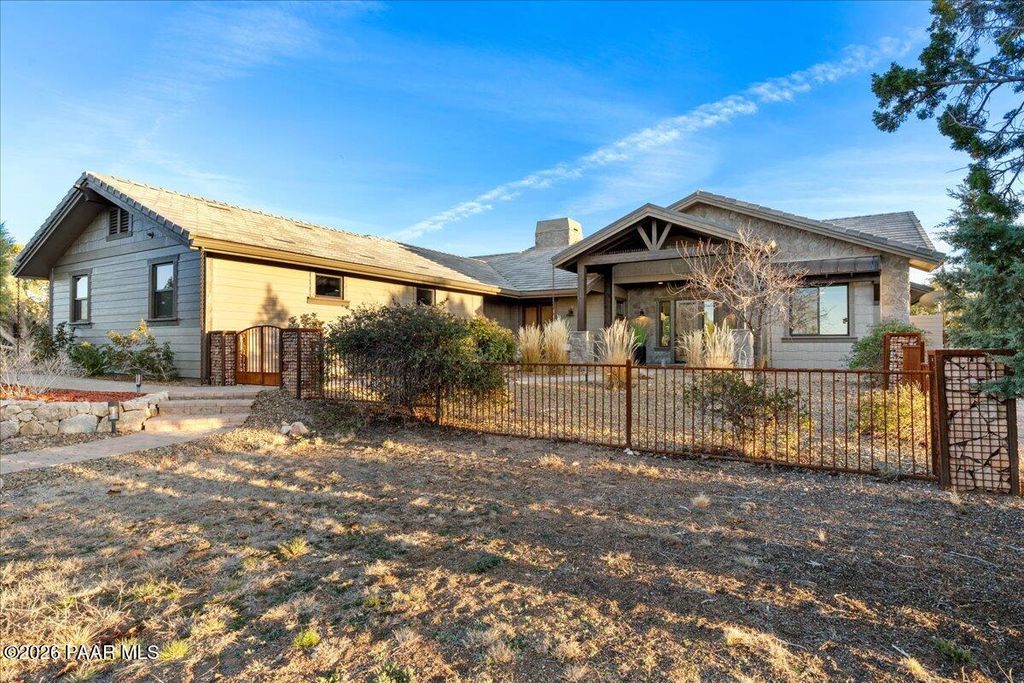 Photo of 5485 W Bruno Canyon Drive, Prescott, AZ 86305 (MLS # 1078851)