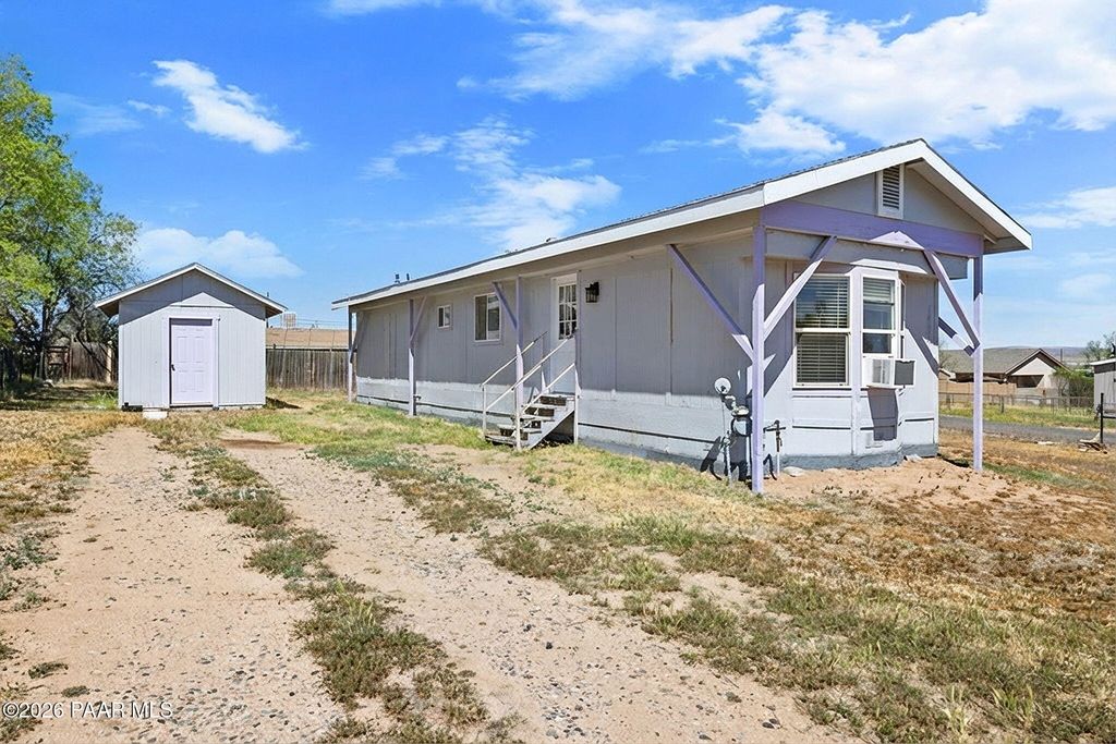 Photo of 1490 Purple Sage Drive, Chino Valley, AZ 86323 (MLS # 1080968)