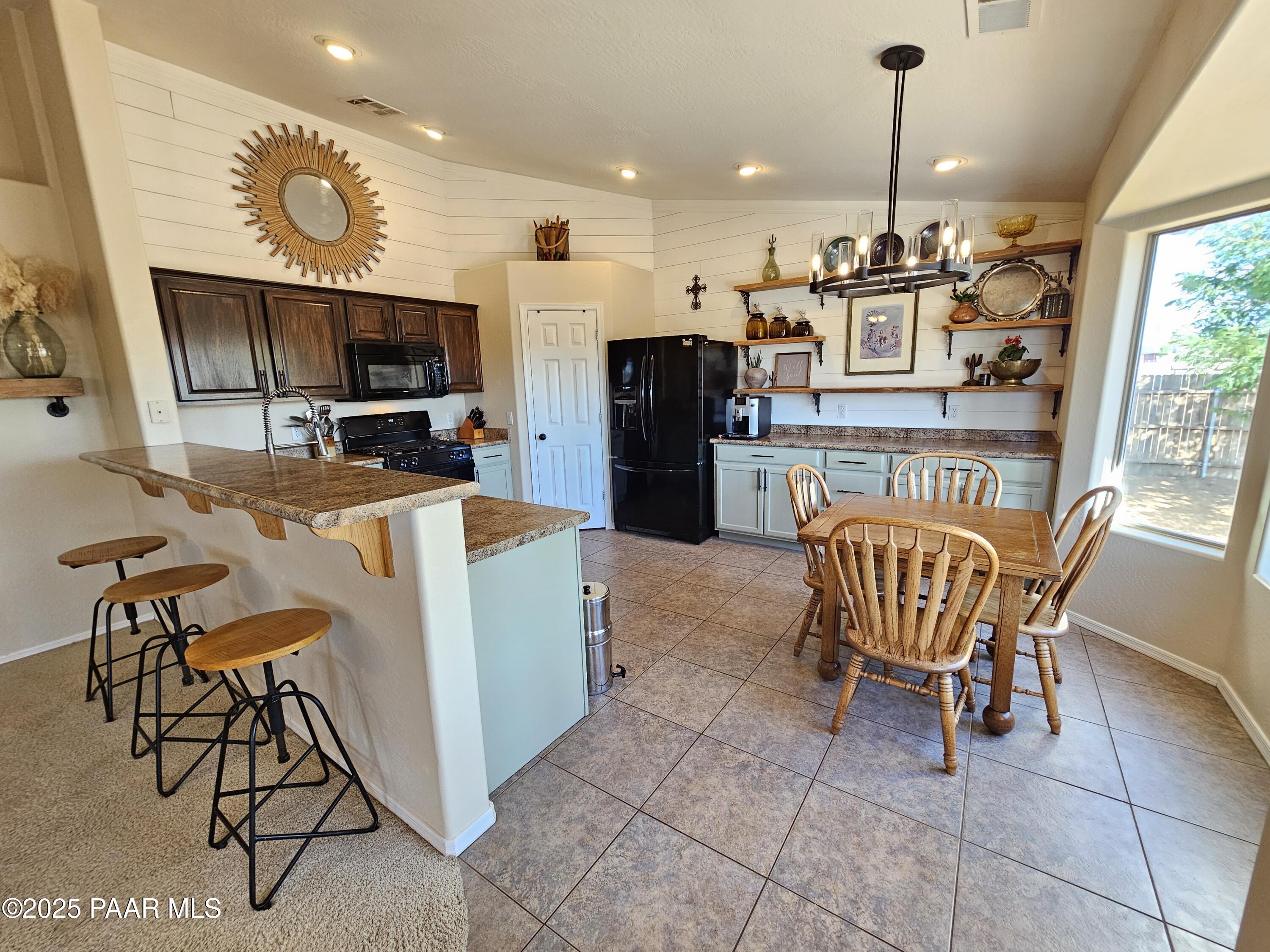 2670 W Willow Breeze Road