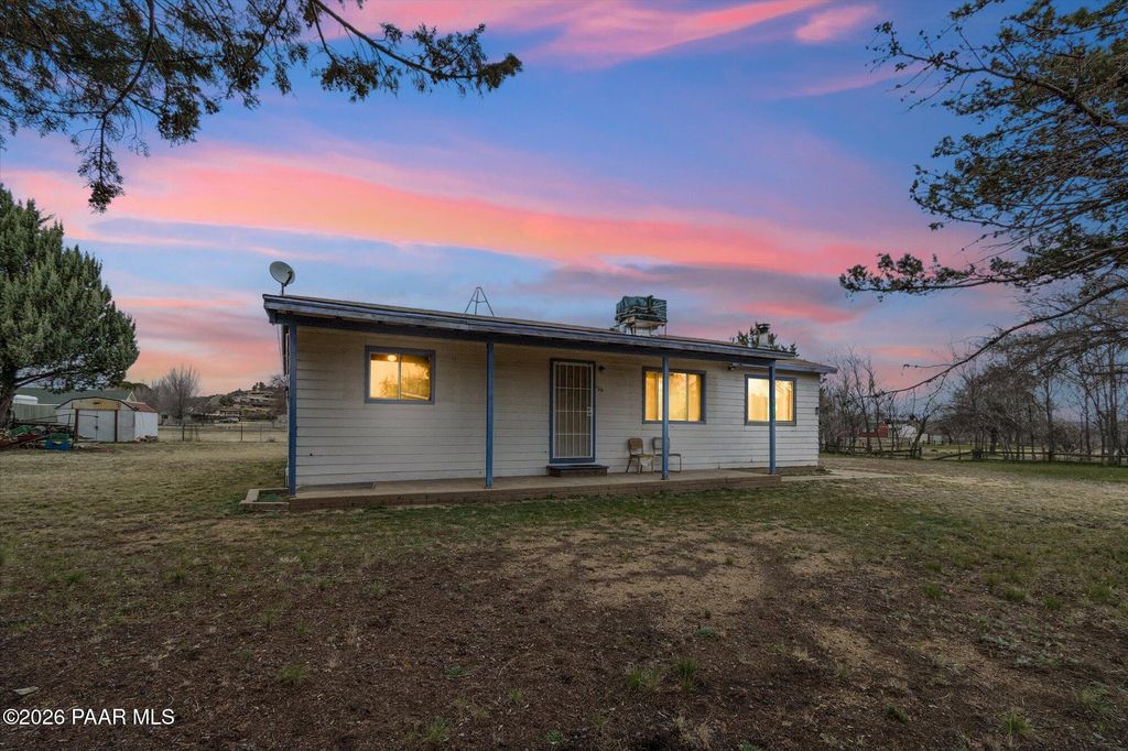 Photo of 16578 W Unknown Mexican Avenue, Peeples Valley, AZ 86332 (MLS # 1079534)