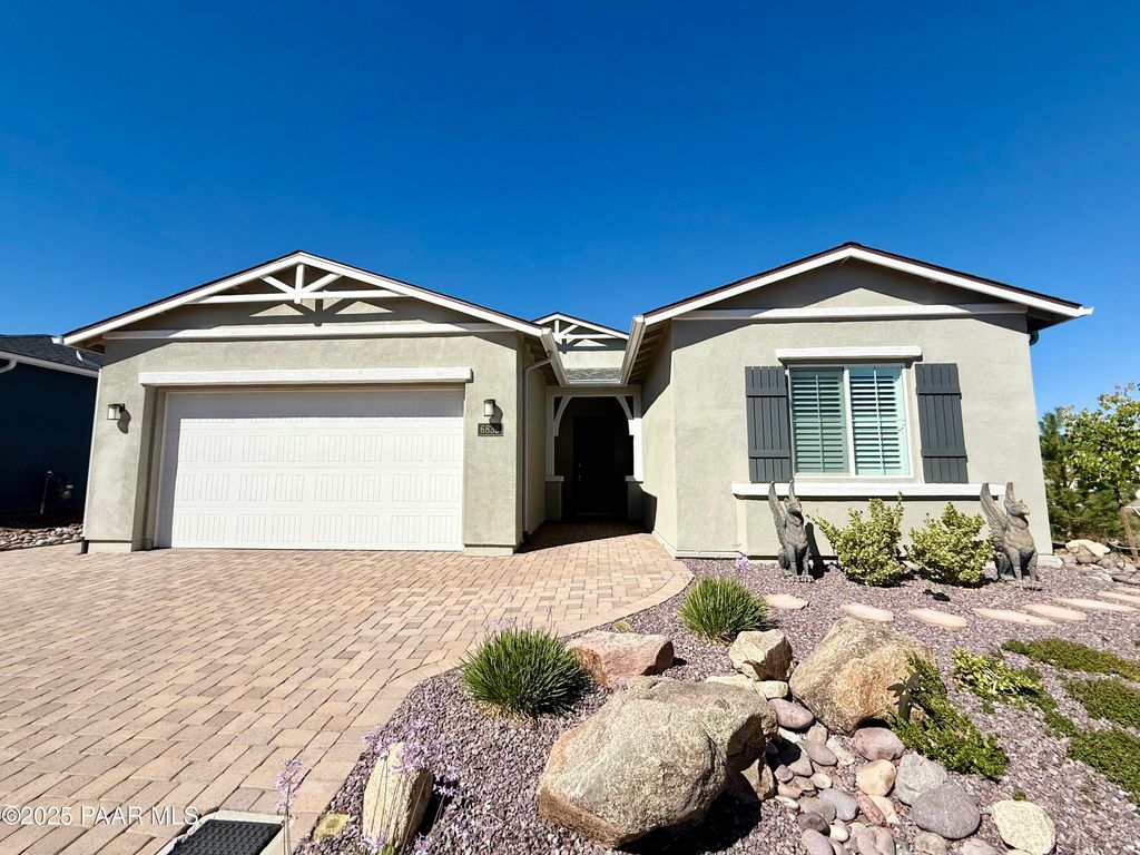 Photo of 6832 Claret Drive, Prescott, AZ 86305 (MLS # 1077243)