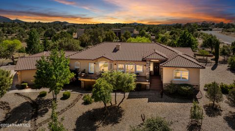 Single Family Residence in Prescott AZ 5701 Indian Camp Road.jpg