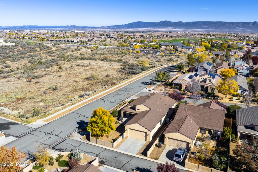 Photo of 1168 N Hobble Strap Street, Prescott Valley, AZ 86314 (MLS # 1077976)