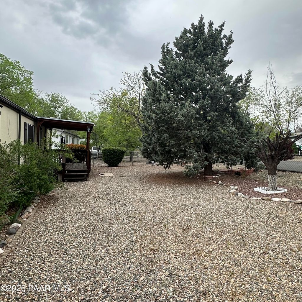 Photo of 6200 N Wildhorse Drive, Prescott Valley, AZ 86314 (MLS # 1080760)