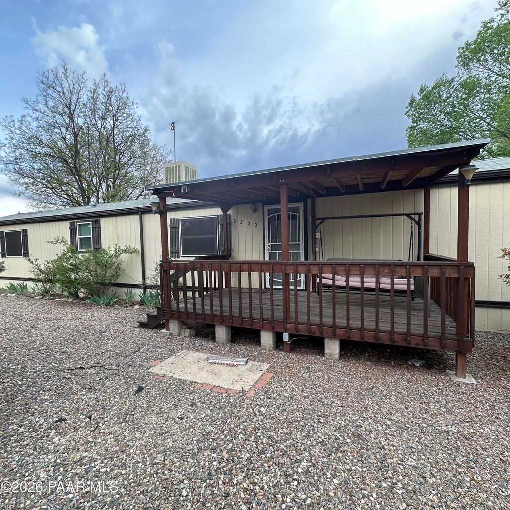 Photo of 6200 N Wildhorse Drive, Prescott Valley, AZ 86314 (MLS # 1080760)