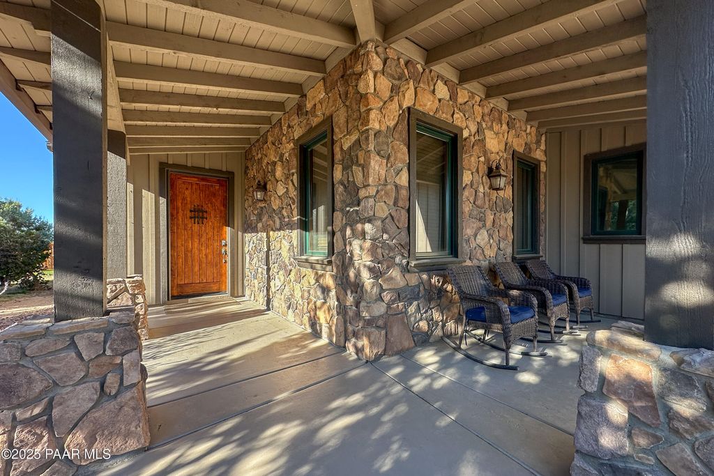 Photo of 5740 W Johnny Mullins Drive, Prescott, AZ 86305 (MLS # 1077669)