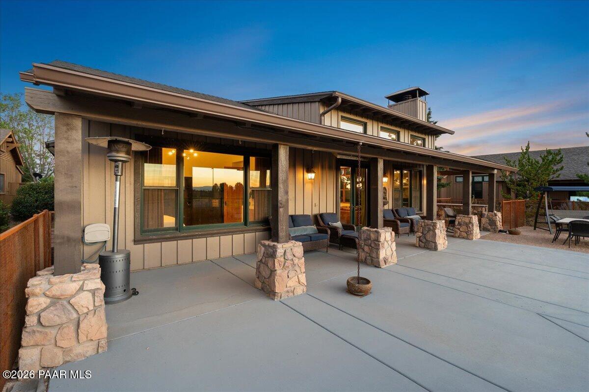 5740 W Johnny Mullins Drive