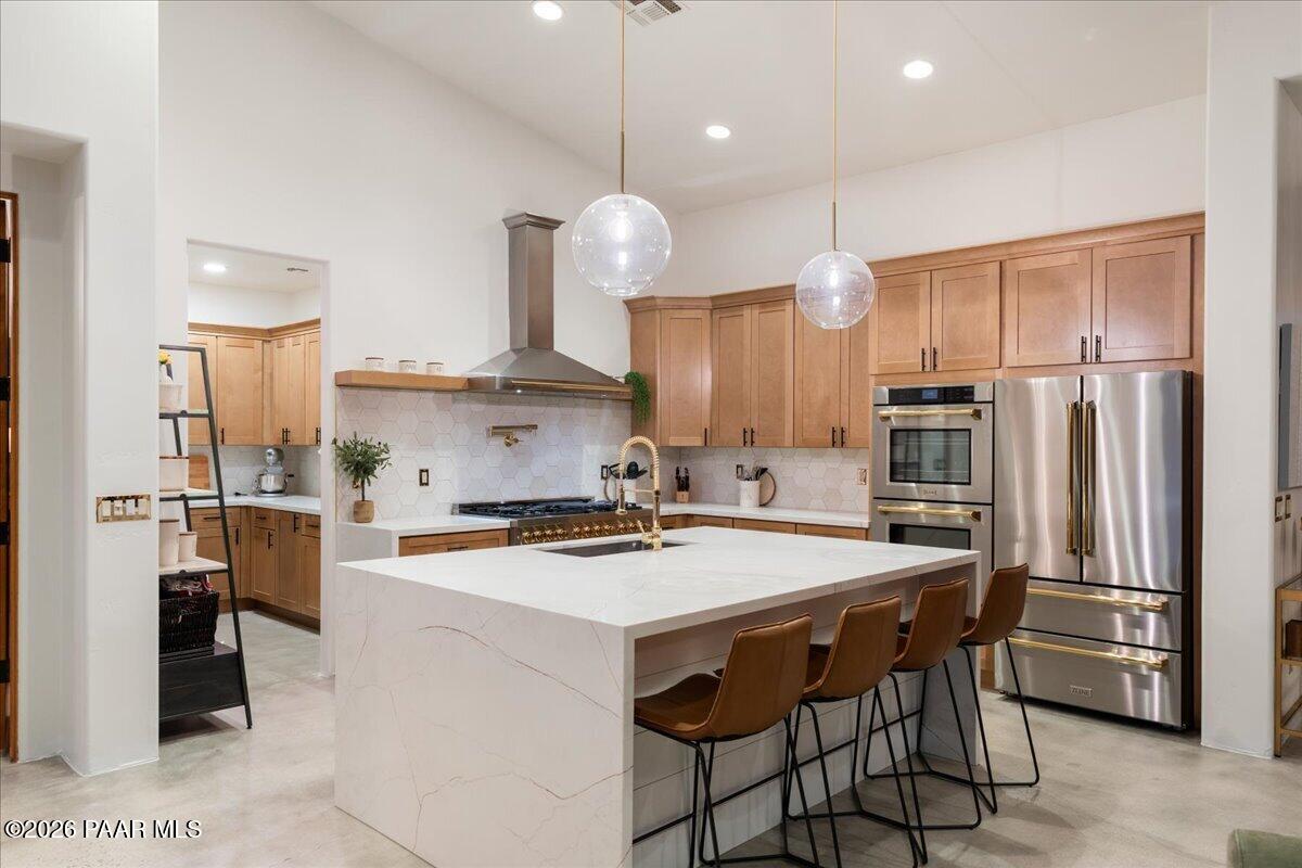 5740 W Johnny Mullins Drive