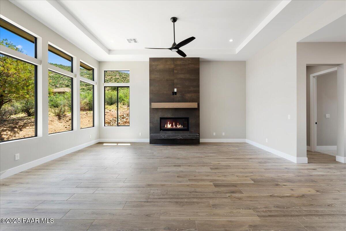 1052 N Cloud Cliff Pass
