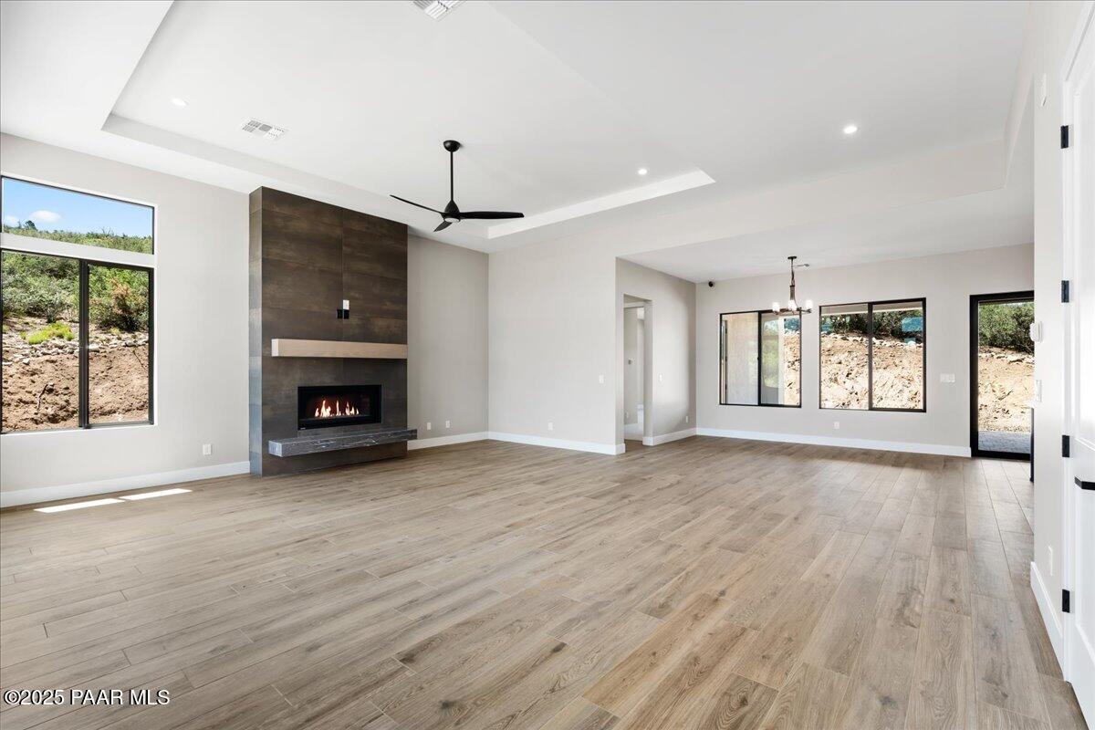 1052 N Cloud Cliff Pass