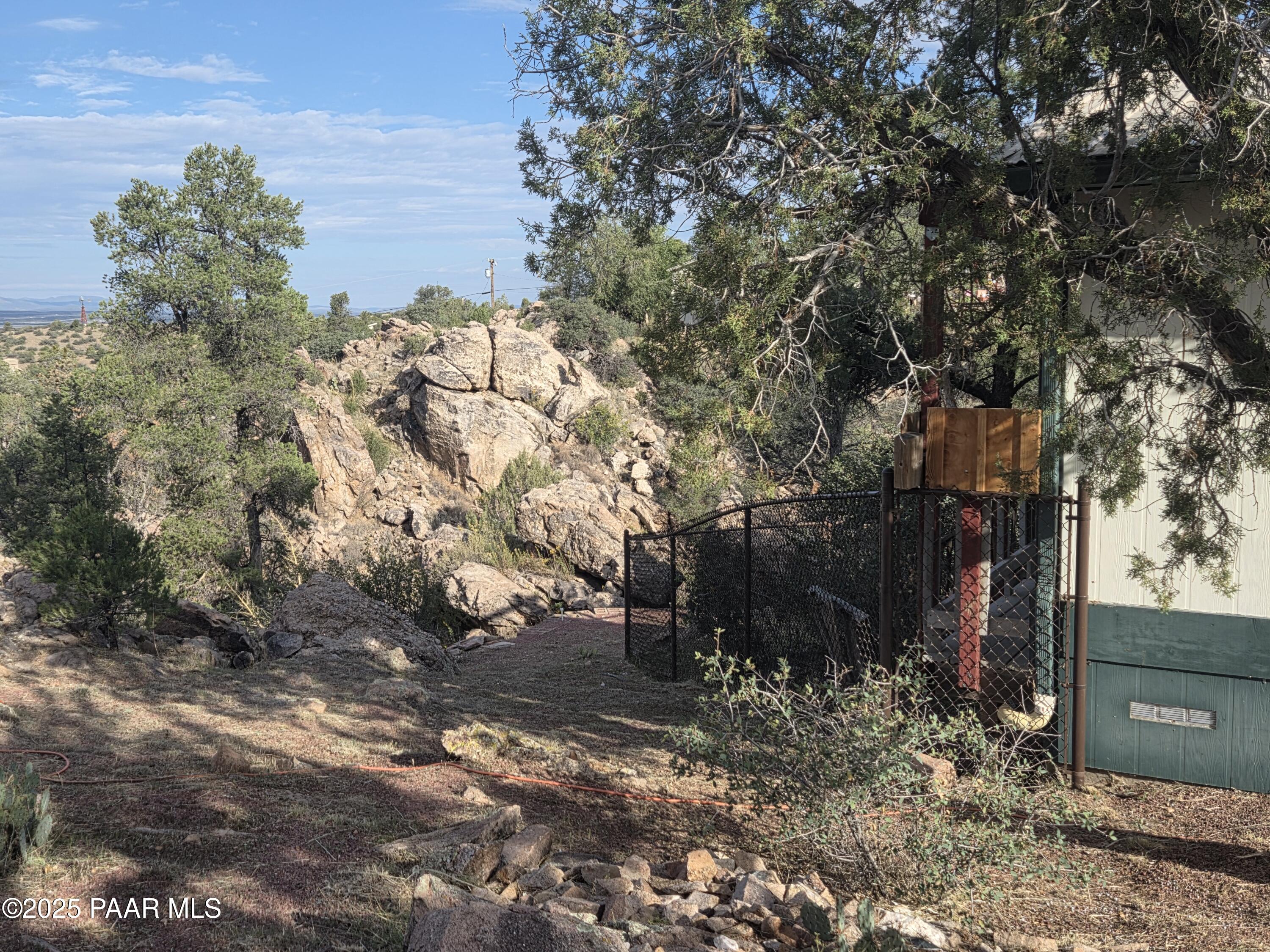 7250 W Hootenanny Road