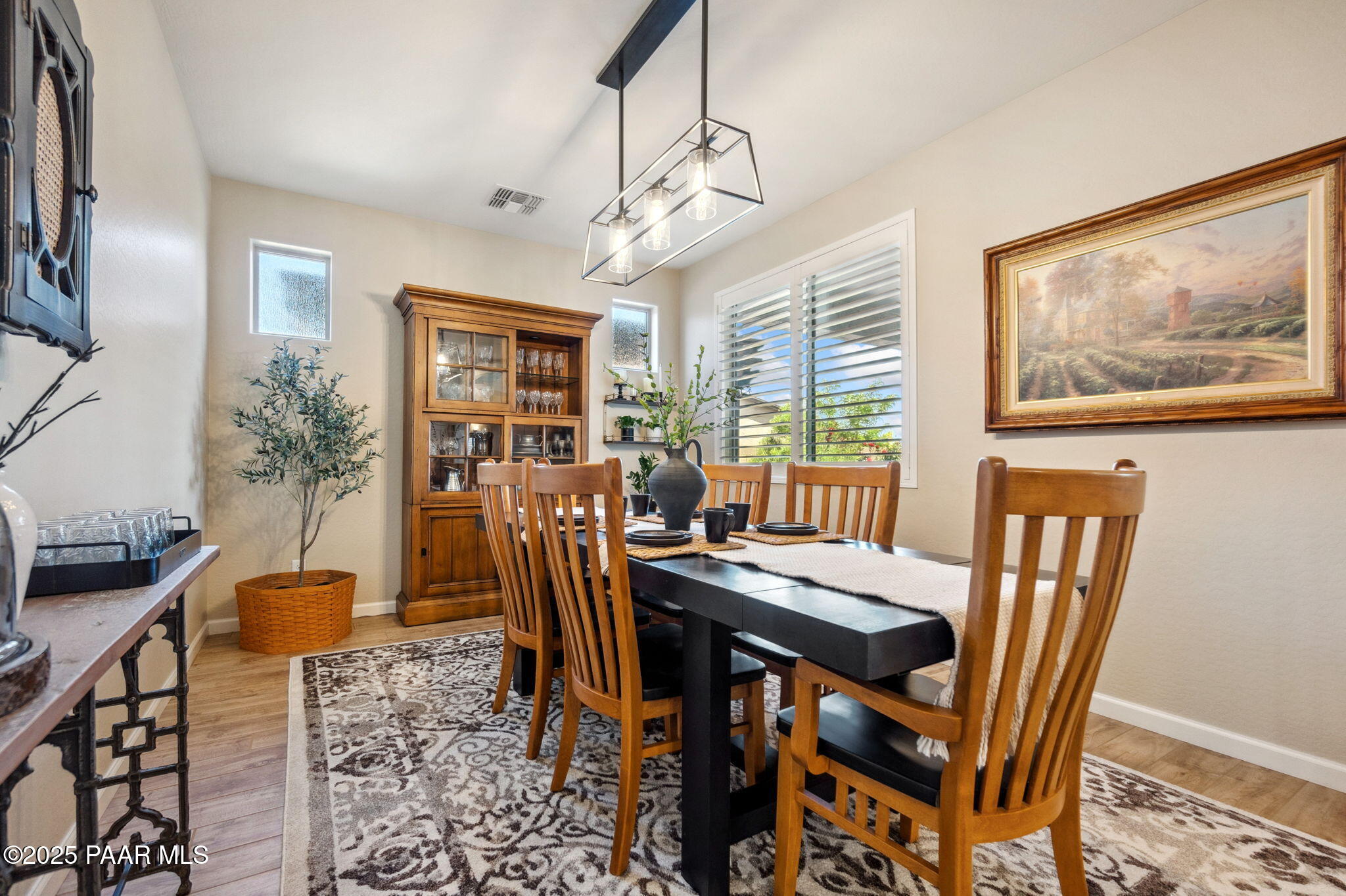 Chino Valley, Arizona 86323, United States, 3 Bedrooms Bedrooms, ,2 BathroomsBathrooms,Residential,Active,93850