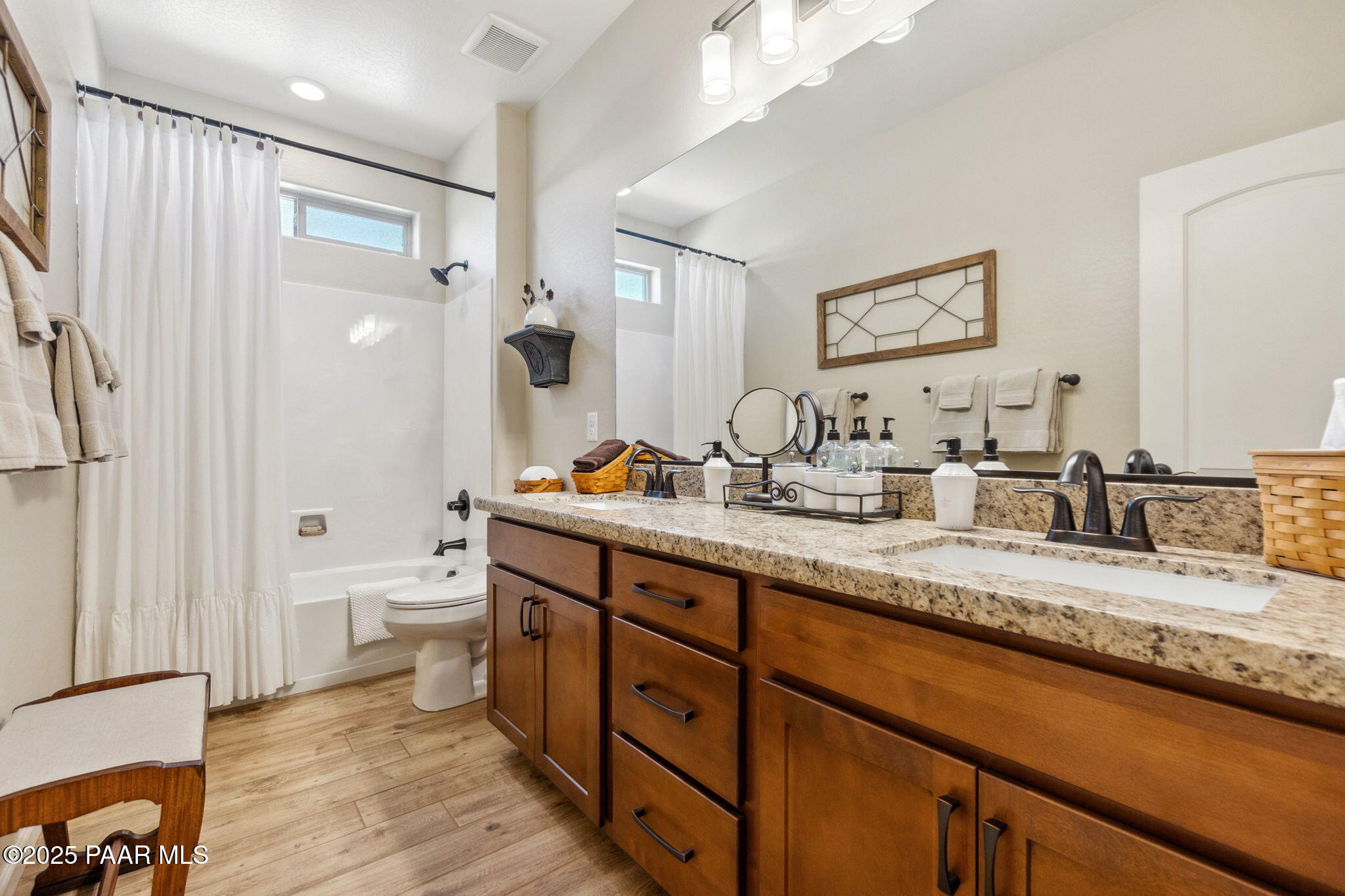 Chino Valley, Arizona 86323, United States, 3 Bedrooms Bedrooms, ,2 BathroomsBathrooms,Residential,Active,93850