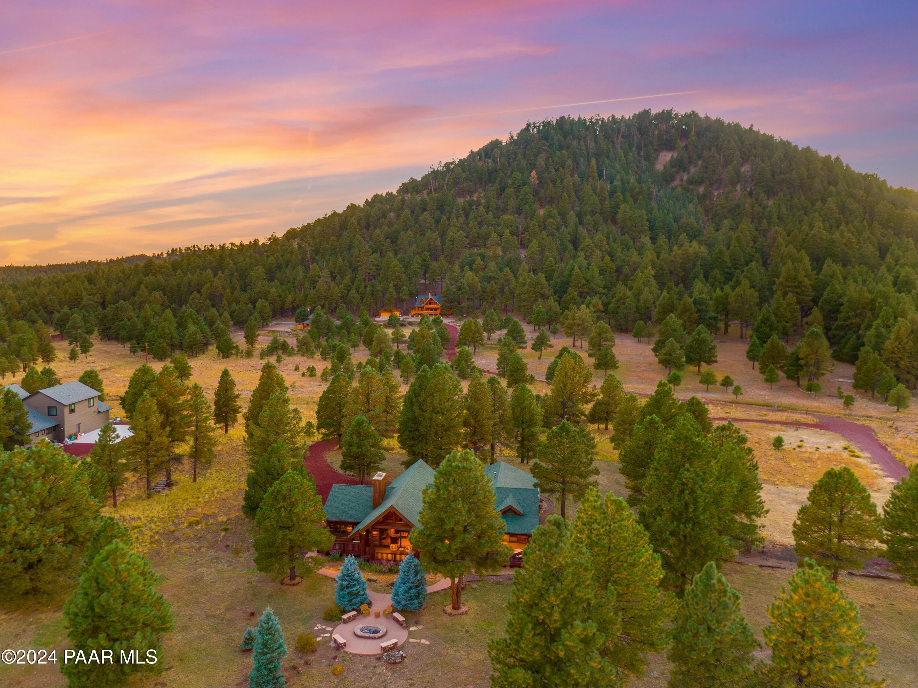 12696 Rustic Cabin Trail