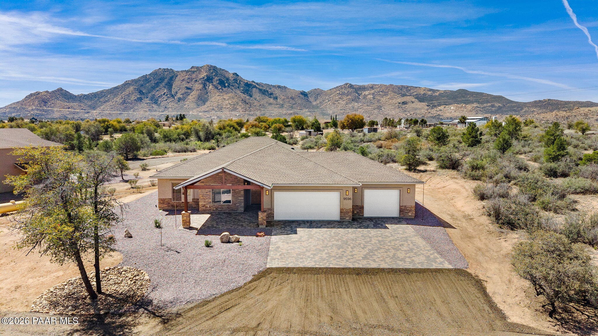 9596 N Bridle Ridge Road