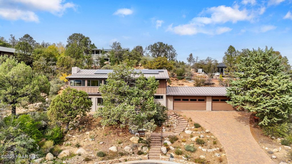 Photo of 2016 Rocky Dells Drive, Prescott, AZ 86303 (MLS # 1077801)