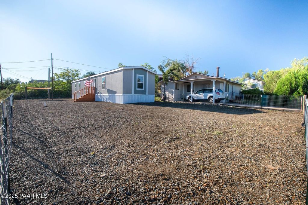 Photo of 10029 S First Street, Mayer, AZ 86333 (MLS # 1076685)