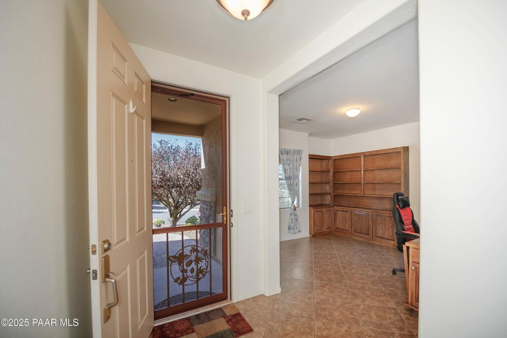 Photo of 375 Armitage Way, Chino Valley, AZ 86323 (MLS # 1077720)