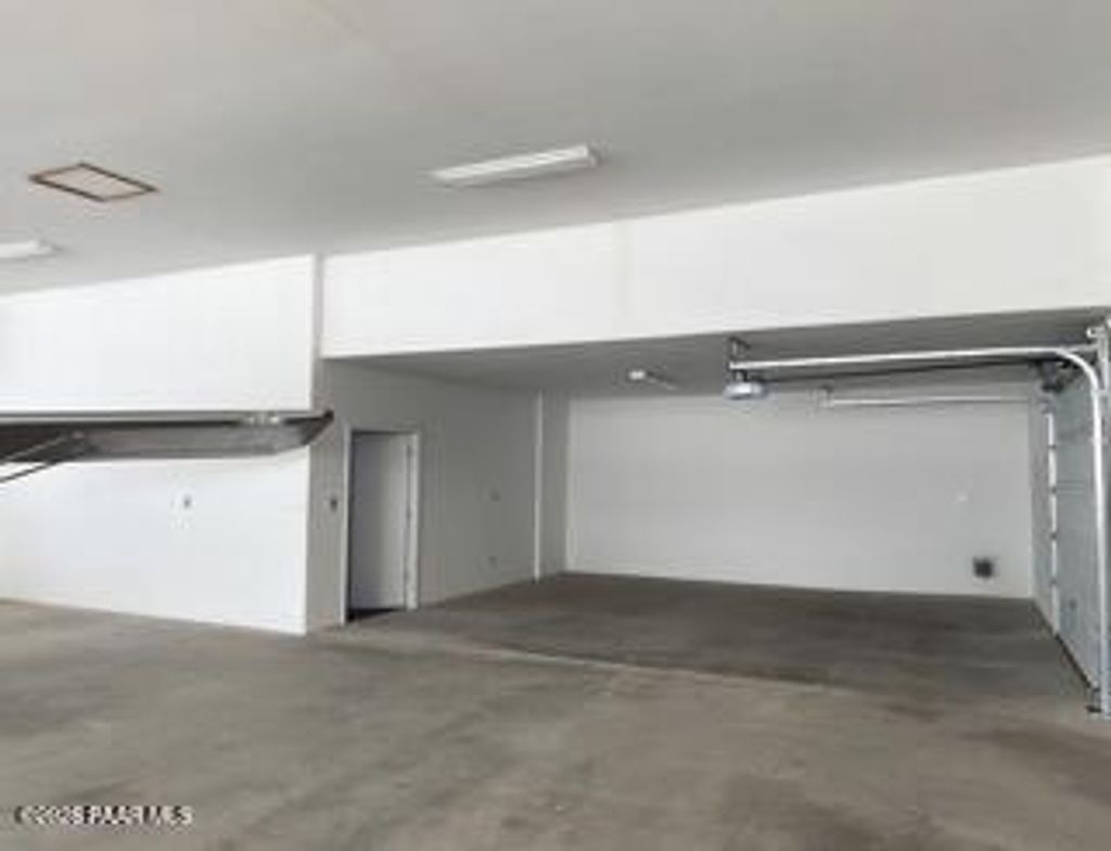 Photo of 3760 E Airport Drive, Rimrock, AZ 86335 (MLS # 1080593)