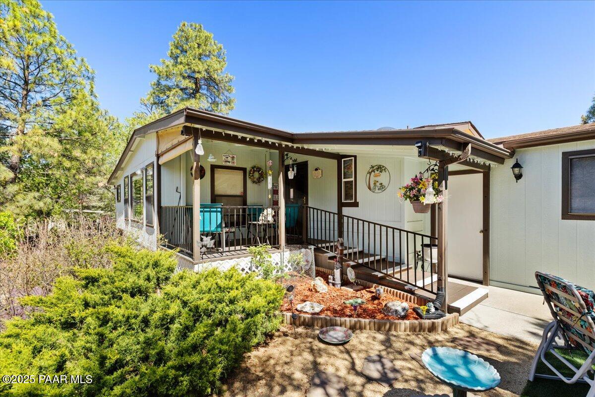 832 N Glade Drive