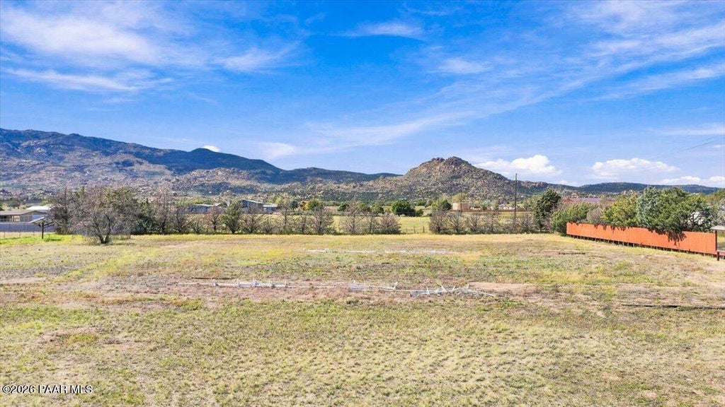 Photo of 8970 N Tabletop Lane, Prescott, AZ 86305 (MLS # 1085586)