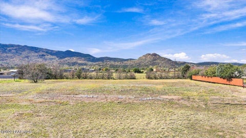 Photo of 8970 N Tabletop Lane, Prescott, AZ 86305 (MLS # 1085586)