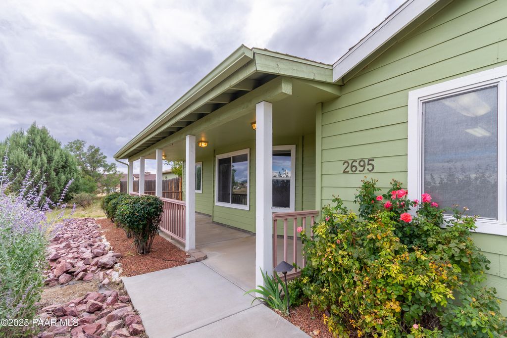 Photo of 2695 W Owl Hill Road, Chino Valley, AZ 86323 (MLS # 1077430)