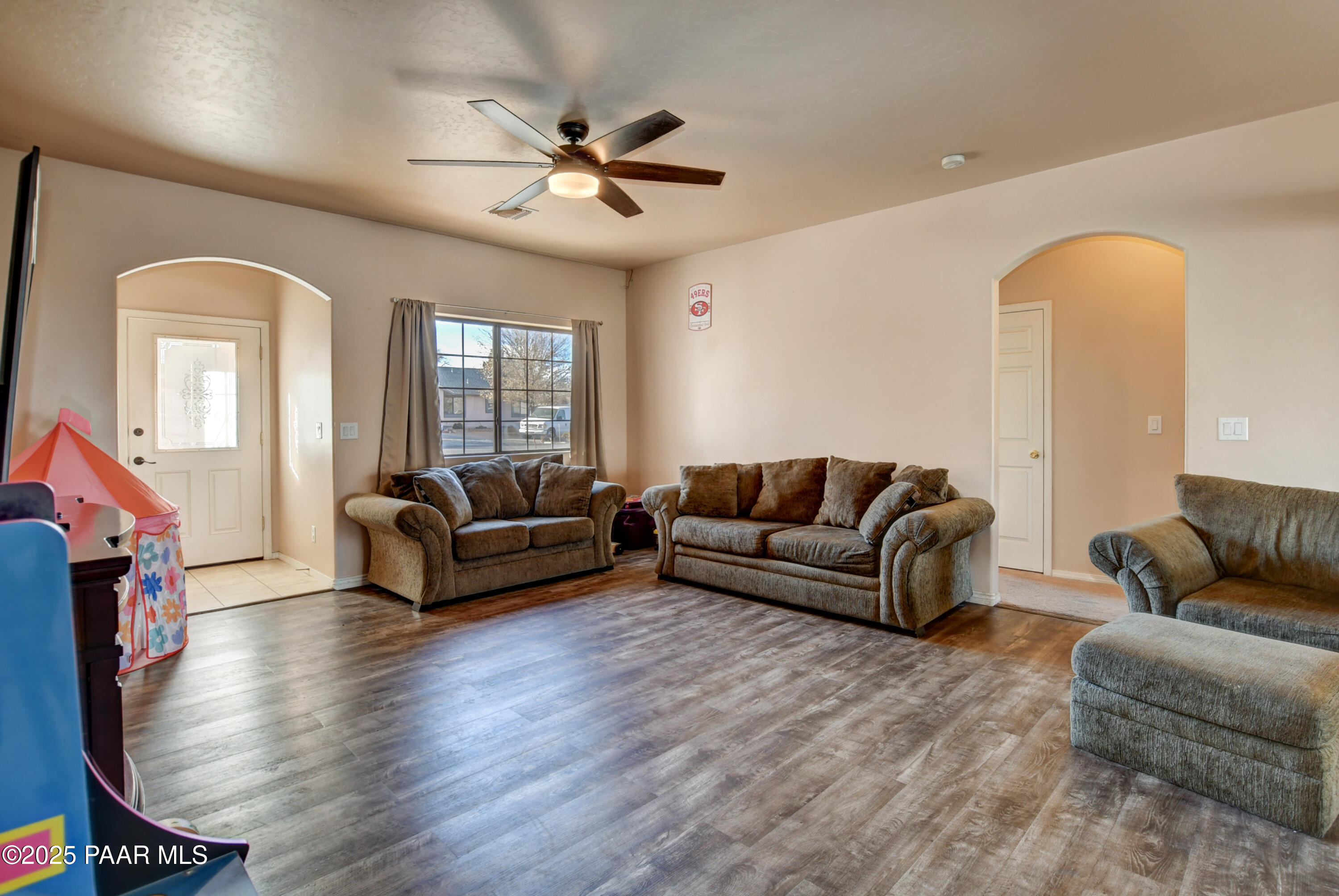 8560 E Bobcat Trail