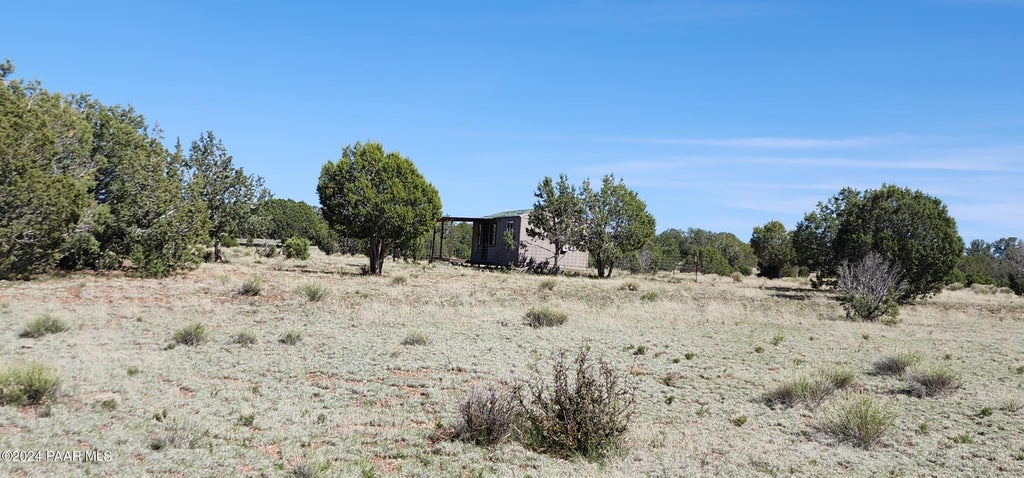 Photo of 690 Westwood Ranch, Ash Fork, AZ 86320 (MLS # 1085892)
